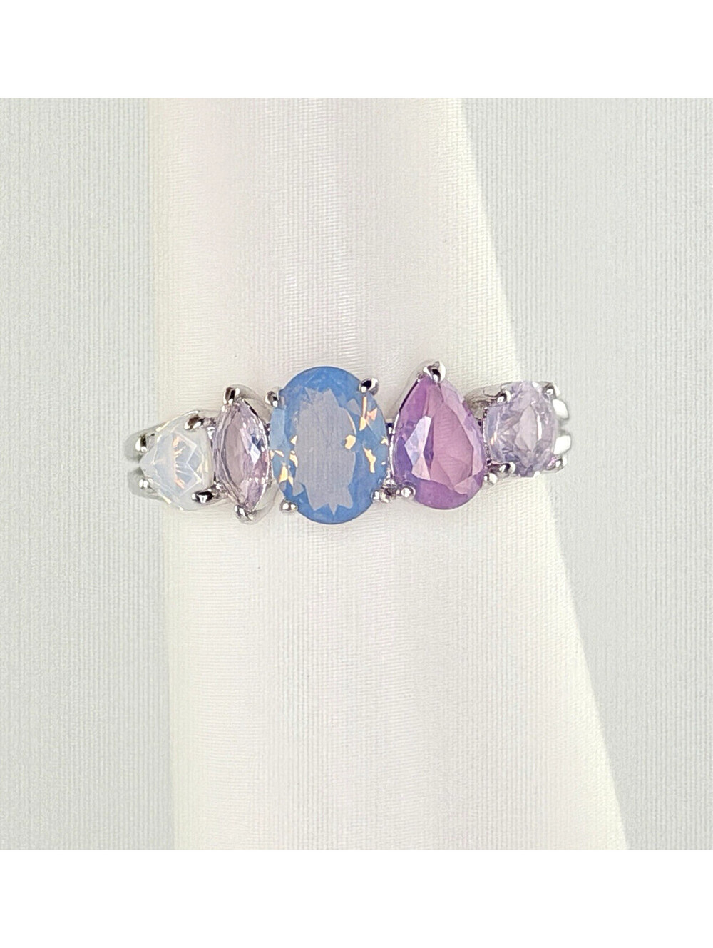 Bomb Party Sz 11 "Strike A Pose" Moonstone on Rhodium RBP8198 RETRO